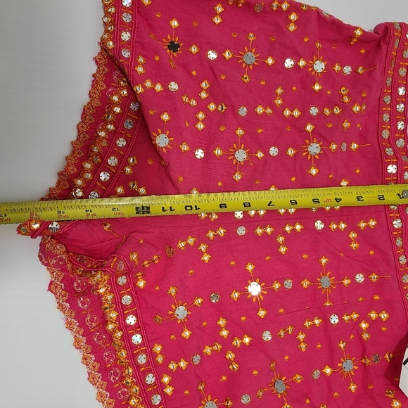 ZARA SHORTS WITH EMBROIDERY FUCHIA COLOR | 7521/254/630 - Picture 15 of 15